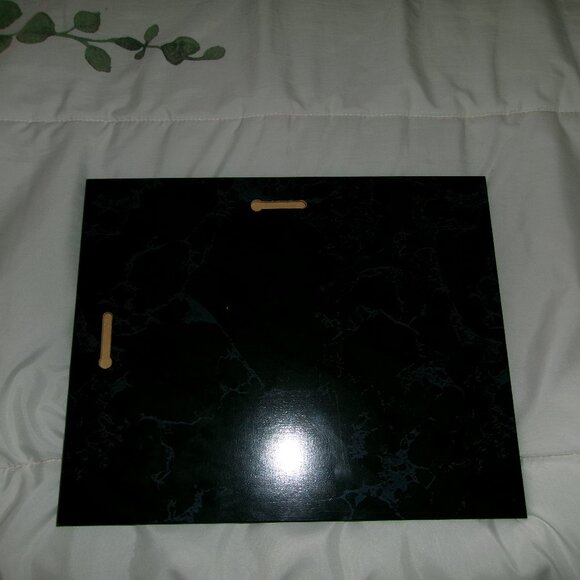 Dale Earnhardt NASCAR Plaque with Authentic Tire Piece - Picture 4 of 5